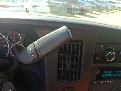 Used 2024 GMC Savana 2500 w/ Driver Convenience Package image 13