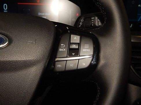 New 2025 Ford Escape SE FWD image 27