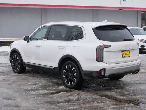 Used 2023 Kia Telluride SX Prestige image 3