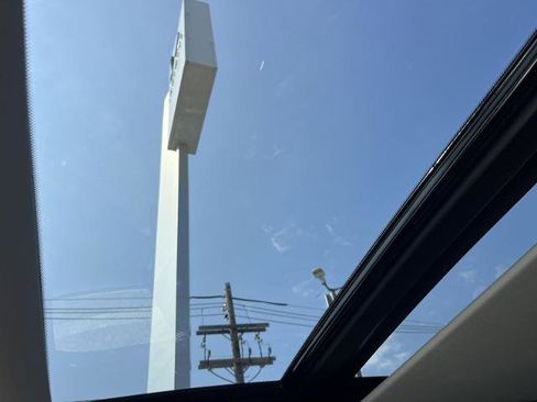 Certified 2025 INFINITI QX60 Luxe image 21