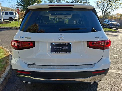 Certified 2023 Mercedes-Benz GLB 250 4MATIC image 6