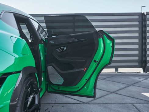 Used 2024 Lamborghini Urus Performante image 29