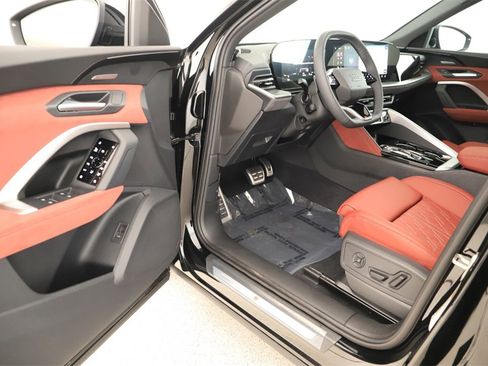 New 2025 Audi SQ5 Premium Plus image 14