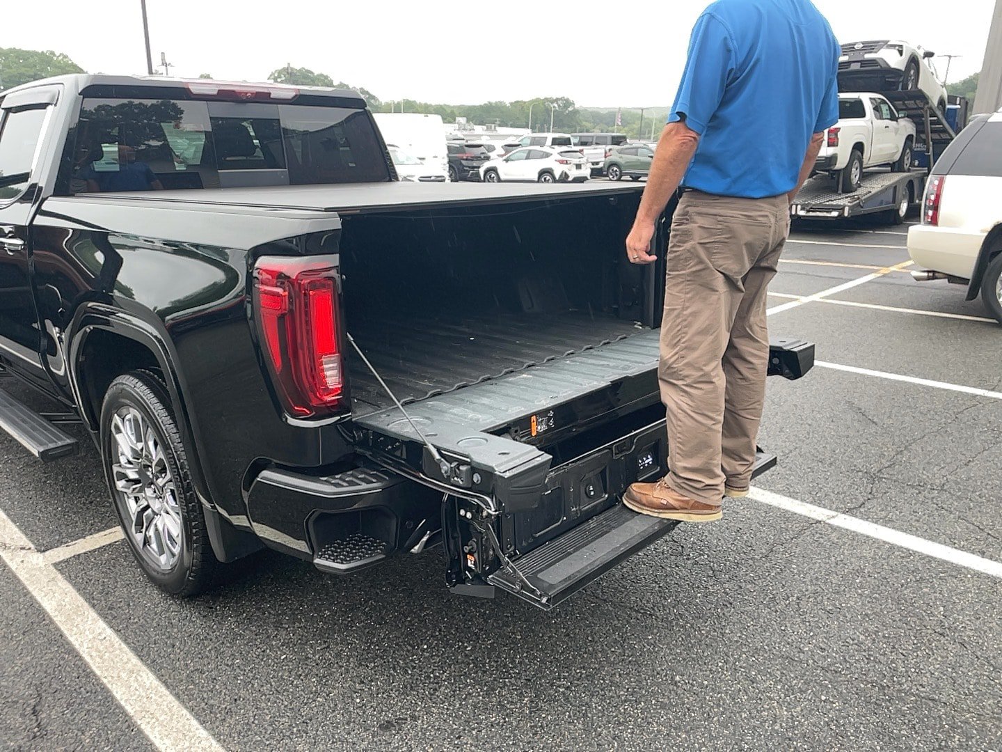Used 2025 GMC Sierra 1500 Denali Ultimate AWD/4WD image 30