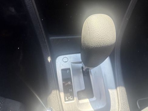 Used 2013 Subaru Impreza 2.0i image 8