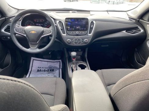 Certified 2024 Chevrolet Malibu RS image 5