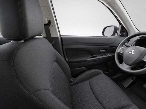 Used 2021 Mitsubishi Outlander Sport ES AWD/4WD image 23