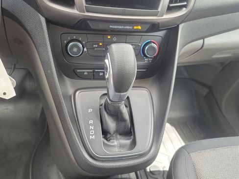 Used 2019 Ford Transit Connect XL FWD image 21