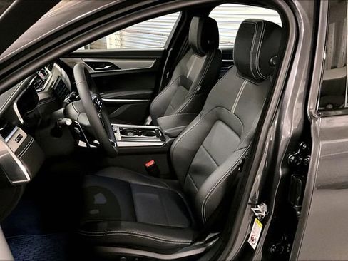 New 2024 Jaguar XF R-Dynamic SE AWD/4WD image 8