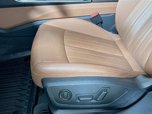 Used 2023 Audi A6 Premium Plus w/ Premium Plus Package image 23