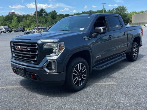 Used 2019 GMC Sierra 1500 AT4 w/ AT4 Premium Package AWD/4WD image 4