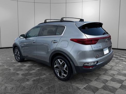 Used 2020 Kia Sportage EX w/ EX Technology Package FWD image 3
