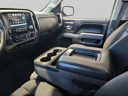 Used 2017 Chevrolet Silverado 1500 LT w/ All Star Edition AWD/4WD image 10