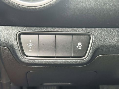 Used 2023 Kia Forte LXS FWD image 17