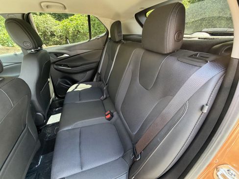 Used 2024 Buick Encore GX Preferred FWD image 16