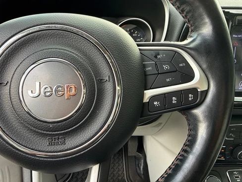Used 2021 Jeep Compass Limited AWD/4WD image 12