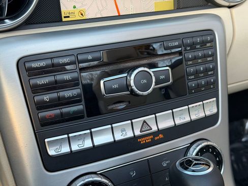 Used 2012 Mercedes-Benz SLK 350 image 20