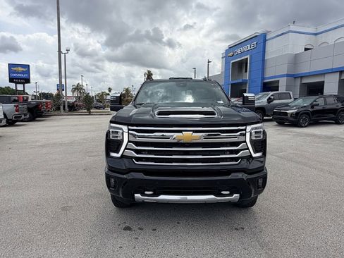 New 2026 Chevrolet Silverado 2500 High Country w/ Technology Package AWD/4WD image 3