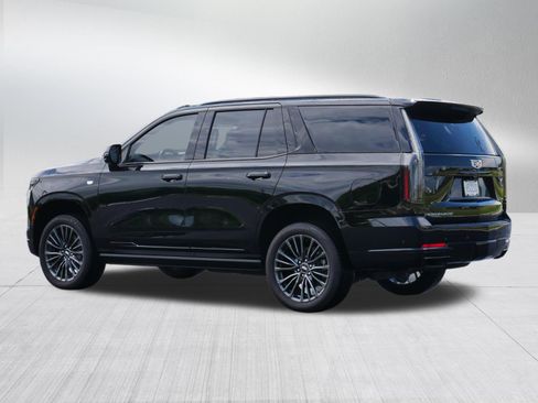 Used 2026 Cadillac Escalade Platinum Sport AWD/4WD image 4