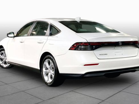 Used 2023 Honda Accord LX image 12