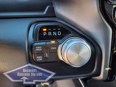 Used 2024 RAM 2500 Laramie w/ Sport Appearance Package image 32