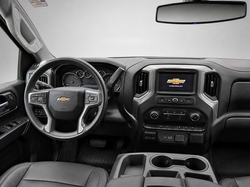 Used 2021 Chevrolet Silverado 2500 W/T w/ WT Safety Package RWD image 11