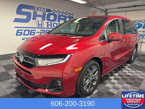 New 2026 Honda Odyssey Touring image 1
