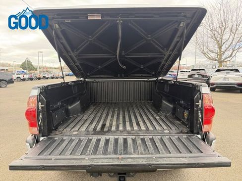 Used 2007 Toyota Tacoma PreRunner image 32