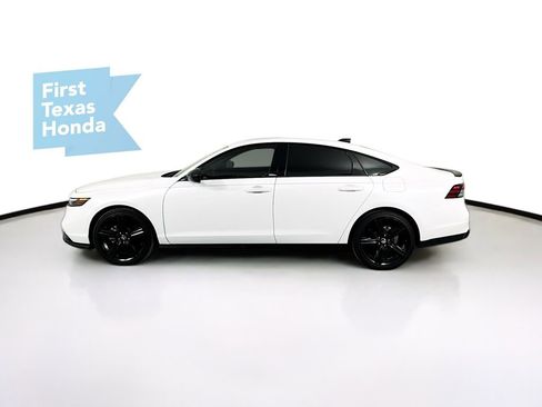 Used 2023 Honda Accord Sport image 4