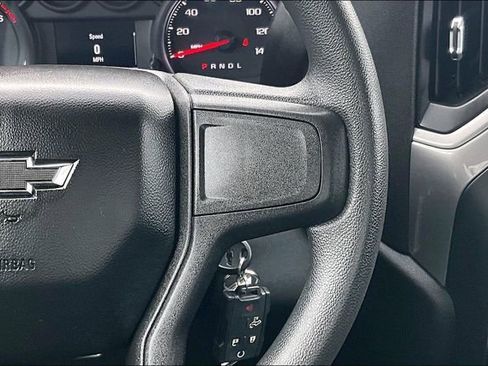 Used 2021 Chevrolet Silverado 1500 Custom Trail Boss w/ LPO, Dark Essentials Package AWD/4WD image 19
