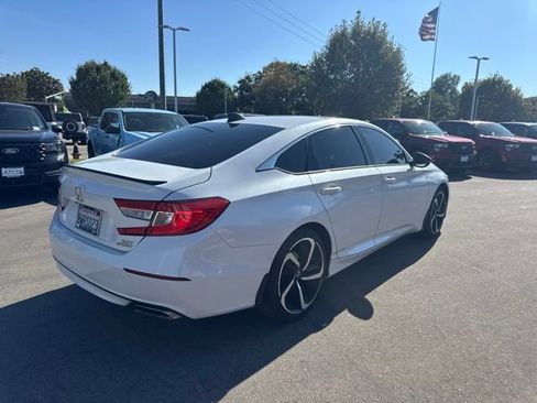 Used 2021 Honda Accord Sport image 3