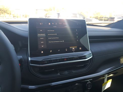 New 2026 Jeep Compass Latitude image 15