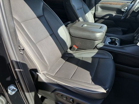 Used 2023 Chevrolet Tahoe Premier image 41