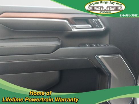 Used 2024 GMC Sierra 2500 Denali w/ Denali Reserve Package image 17