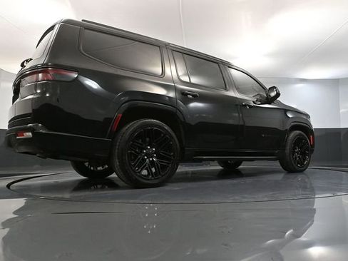 Used 2022 Jeep Wagoneer Series II image 65