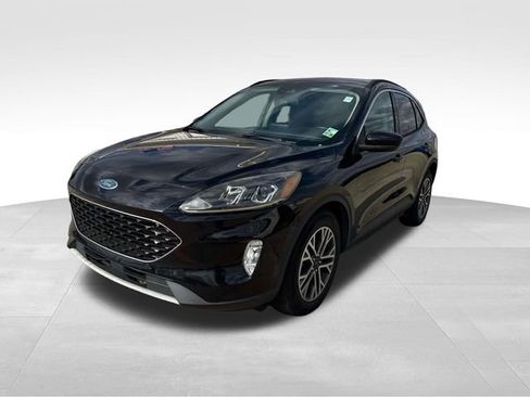 Used 2020 Ford Escape SEL image 3