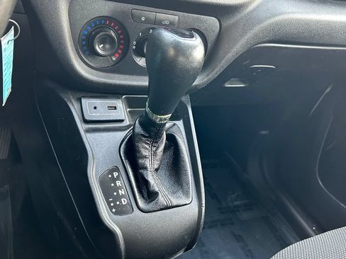 Used 2017 RAM ProMaster City Tradesman w/ Rear Back-up Camera Group FWD image 13
