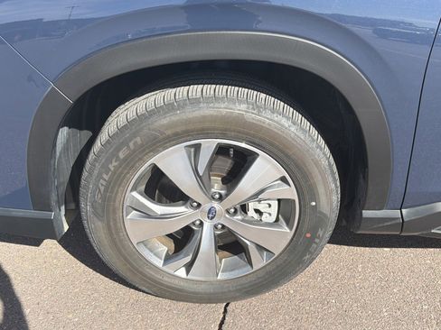 Certified 2024 Subaru Ascent Premium w/ Convenience Package image 15