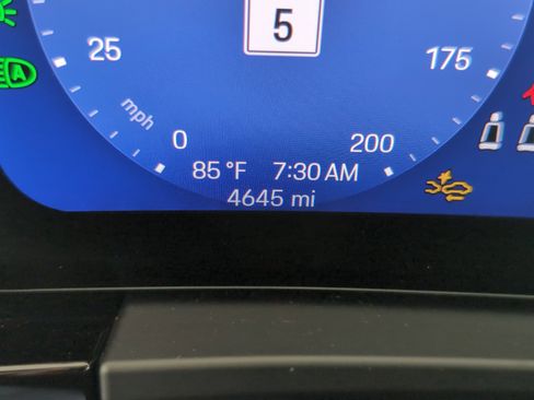 Used 2024 Porsche Macan 4 Electric image 45