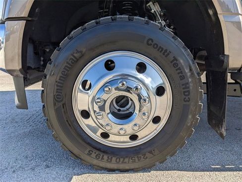 Certified 2023 Ford F450 Lariat w/ Tow Technology Package image 10