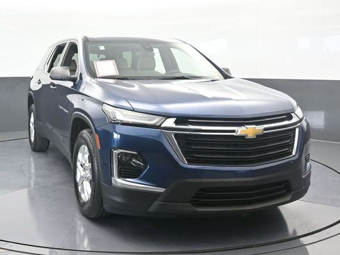 Certified 2023 Chevrolet Traverse LS image 9