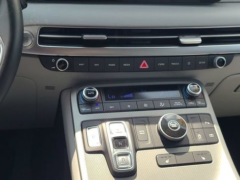 Used 2025 Hyundai Palisade SEL FWD image 21