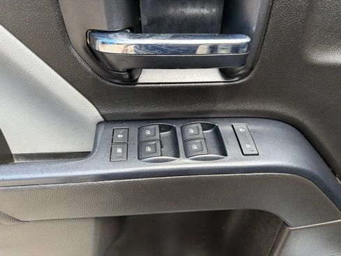 Used 2017 Chevrolet Silverado 1500 W/T AWD/4WD image 23