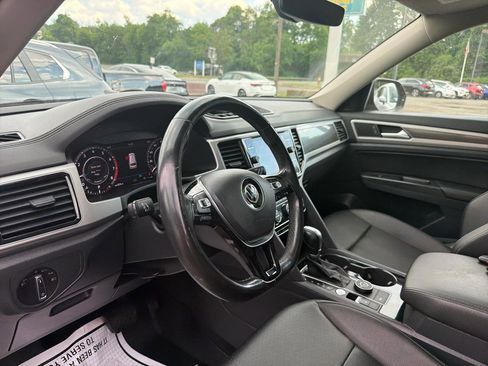 Used 2019 Volkswagen Atlas SEL AWD/4WD image 18