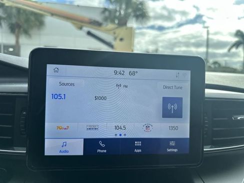 Used 2024 Ford Explorer XLT w/ Equipment Group 202A image 12