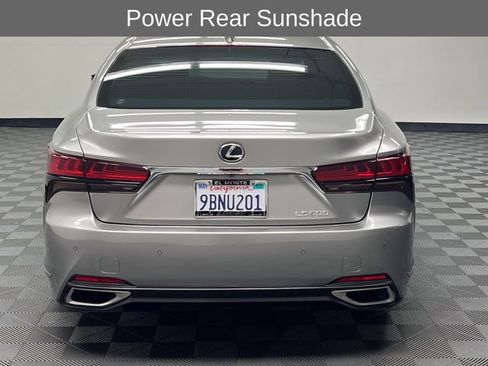 Certified 2022 Lexus LS 500 w/ Accessory Package (Z2) RWD image 6
