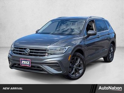 Used 2023 Volkswagen Tiguan SE w/ Panoramic Sunroof Package