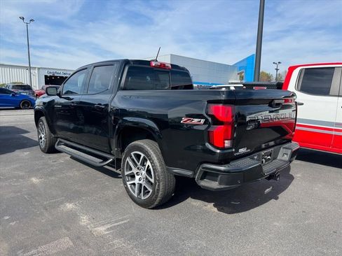 Used 2023 Chevrolet Colorado Z71 w/ Z71 Convenience Package 2 image 7