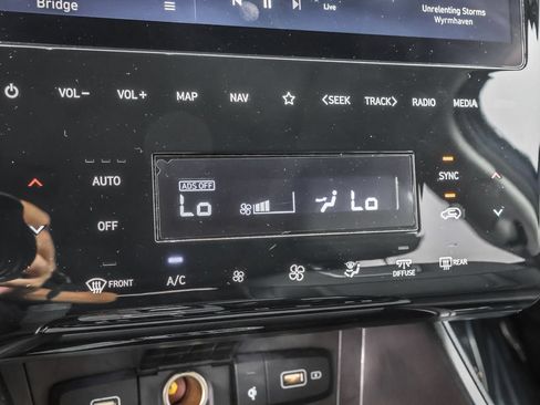 Used 2023 Hyundai Tucson Limited FWD image 26