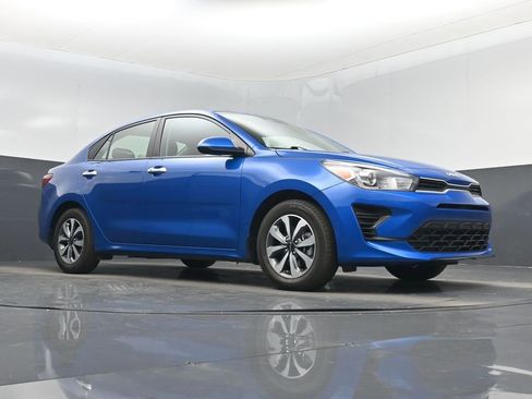 Certified 2023 Kia Rio S w/ Technology Package image 54